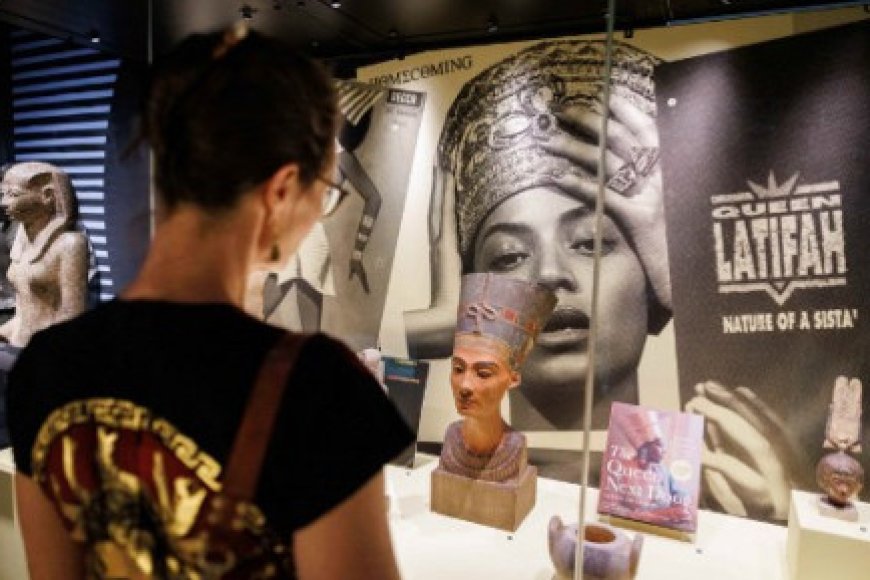 Dutch museum exhibit with Beyonce raises tempers in Egypt